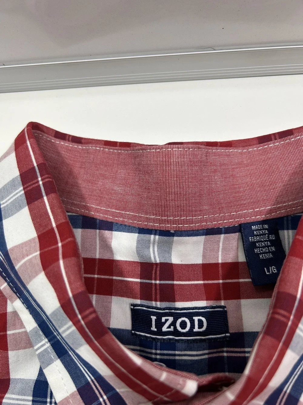 Izod Red White Blue Plaid Button-Down Long Sleeve Shirt Size L